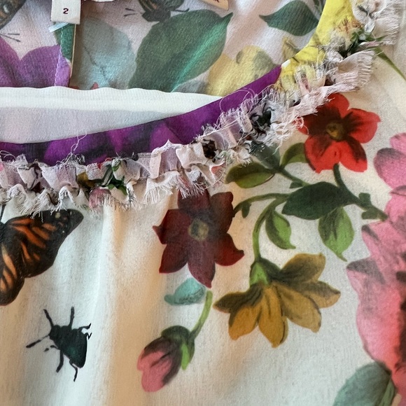 Gorgeous Ted Baker print blouse - Picture 4 of 4